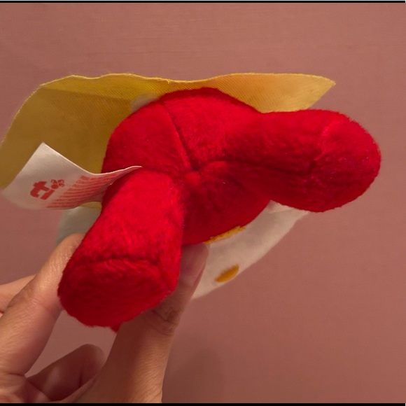 Sanrio Hello Kitty plush - Picture 3 of 4